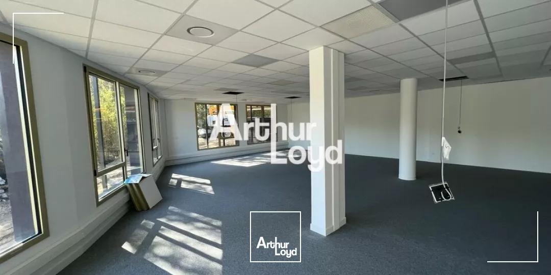 Sophia Antipolis - Bureaux neufs 549 m² à louer - Excellente visibilité